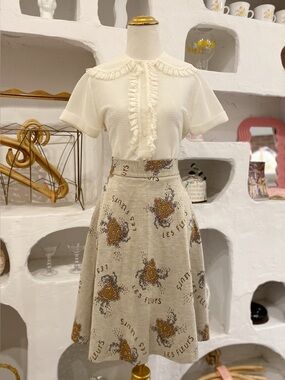 Retro Cream Floral High Waisted Thick Acrylic A-Line Skirt